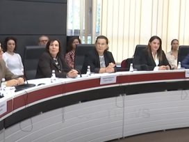 video01